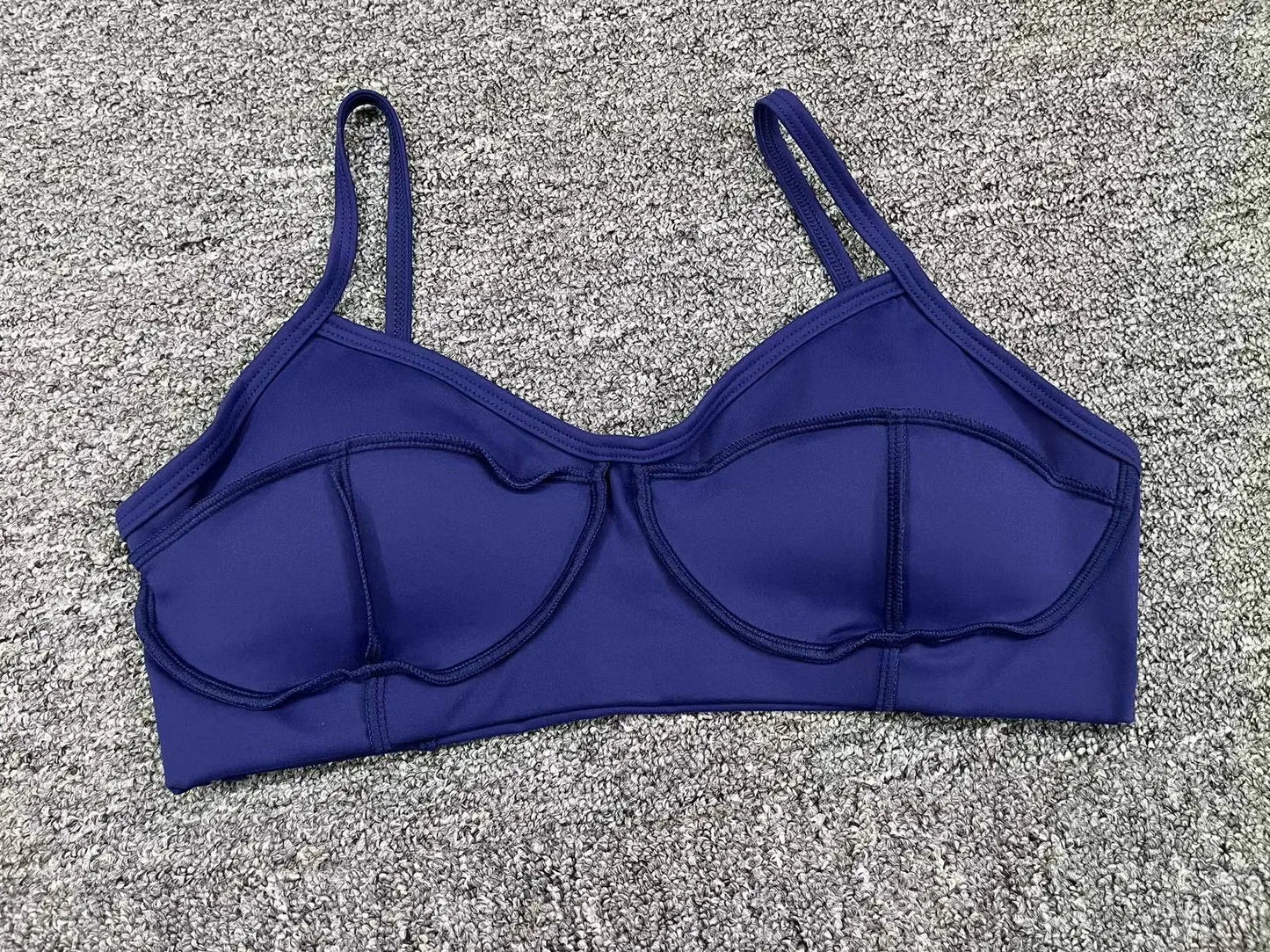 Women Fitmness Backless Gym Running Push Up Yoga Sports Tops Breathable Wrapped Yoga Sports Bras Padded Underwear Female