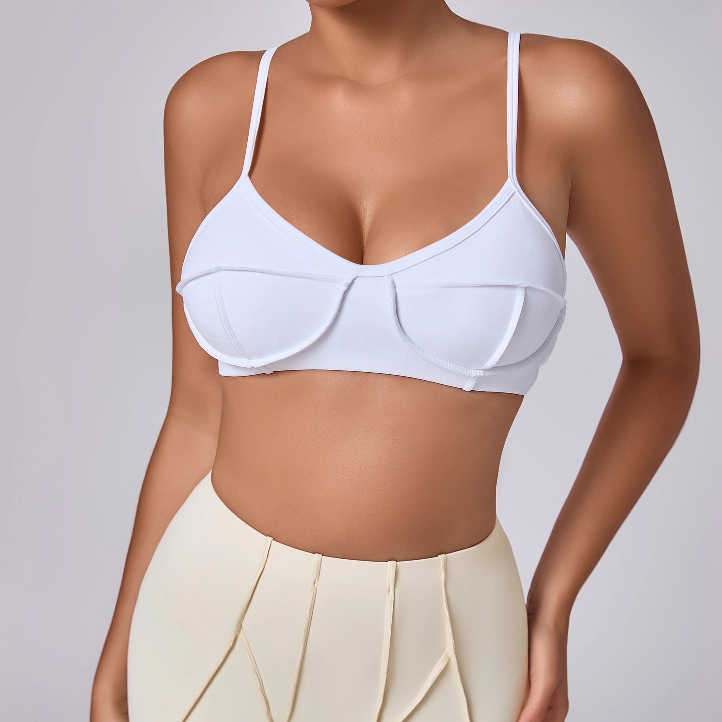 Women Fitmness Backless Gym Running Push Up Yoga Sports Tops Breathable Wrapped Yoga Sports Bras Padded Underwear Female