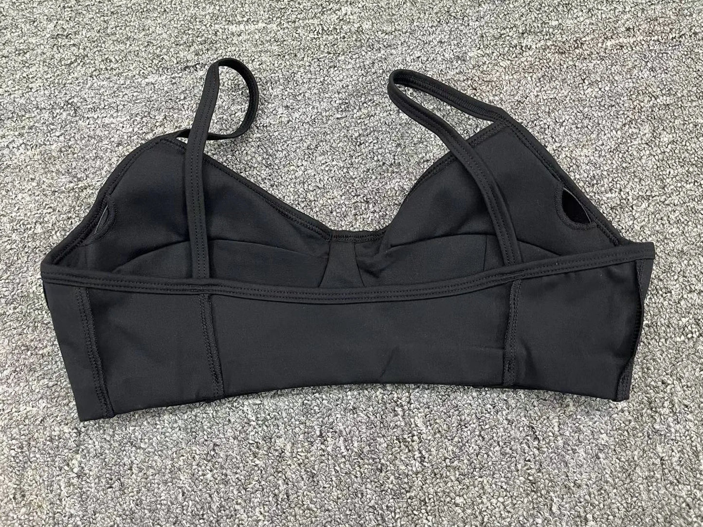 Women Fitmness Backless Gym Running Push Up Yoga Sports Tops Breathable Wrapped Yoga Sports Bras Padded Underwear Female