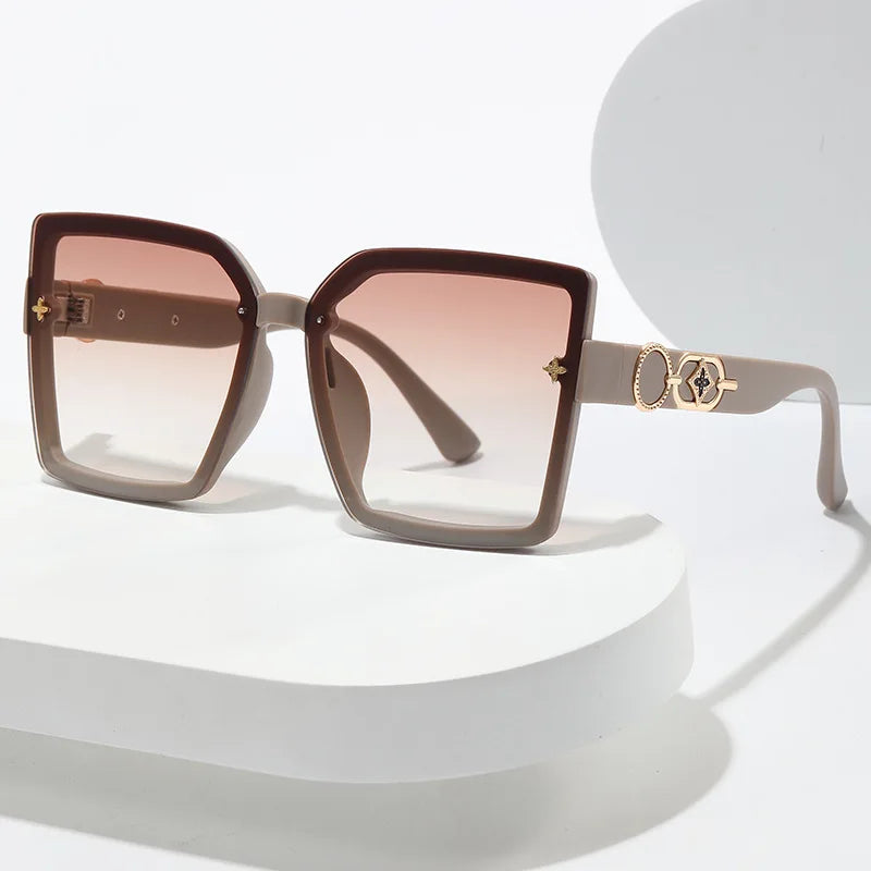 Polarized Sunglasses for Women | 100% UV Protection | Scratch-Resistant Lenses | Trendy Square Frame | Lightweight & Comfortable