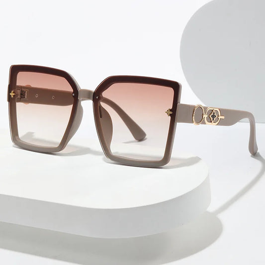 Polarized Sunglasses for Women | 100% UV Protection | Scratch-Resistant Lenses | Trendy Square Frame | Lightweight & Comfortable