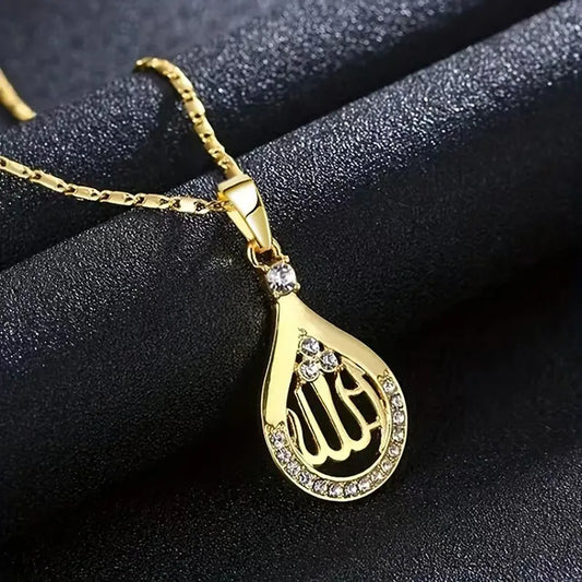 Popular, elegant necklace for women, featuring a drop design, perfect for pairing with elegant dresses.