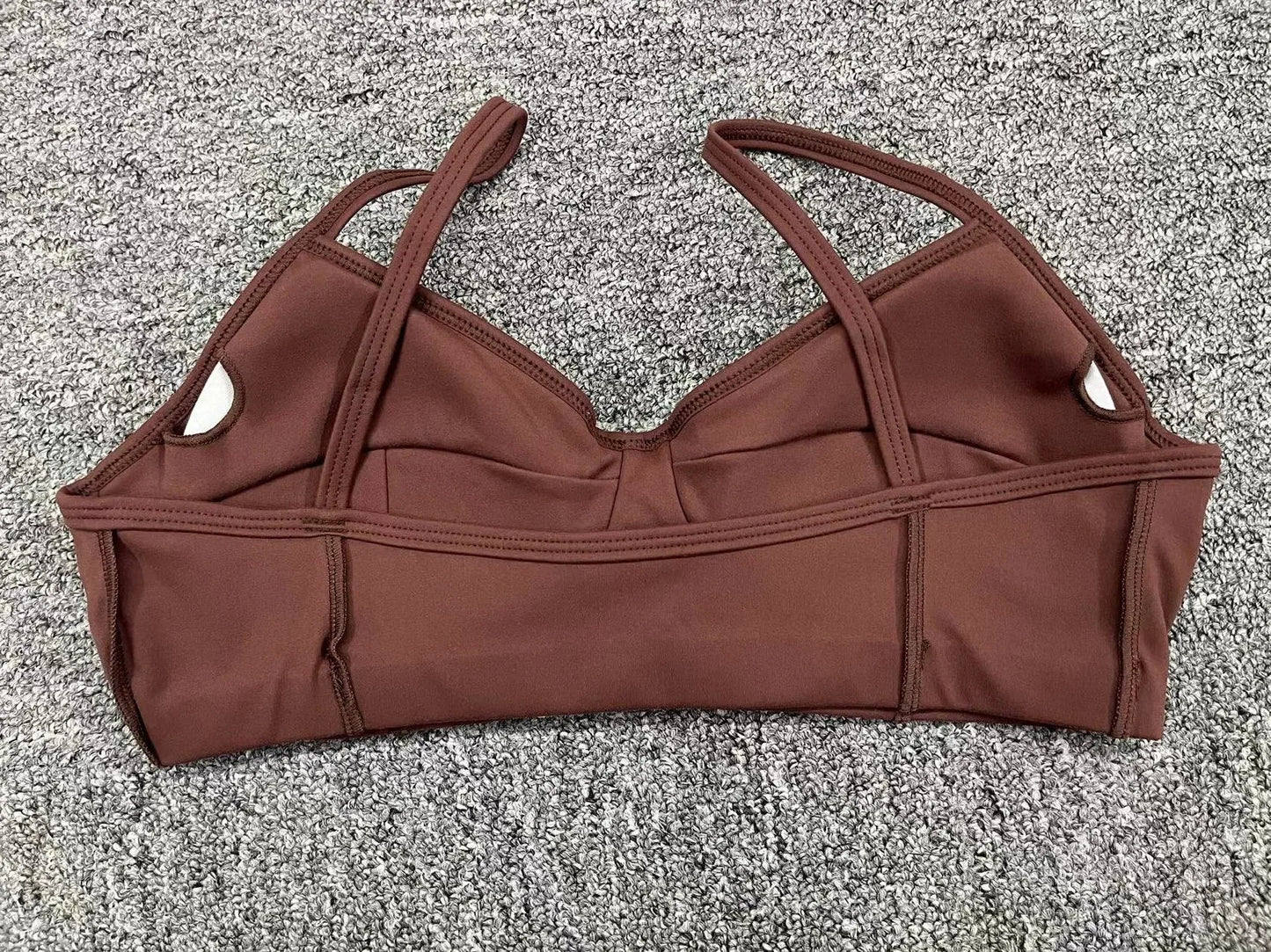 Women Fitmness Backless Gym Running Push Up Yoga Sports Tops Breathable Wrapped Yoga Sports Bras Padded Underwear Female