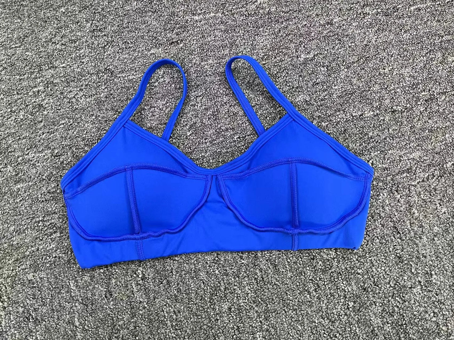 Women Fitmness Backless Gym Running Push Up Yoga Sports Tops Breathable Wrapped Yoga Sports Bras Padded Underwear Female