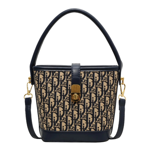 Handbags. High-grade fashion handbag bag female 2025 new autumn and winter retro leisure bucket bag minority design shoulder bag